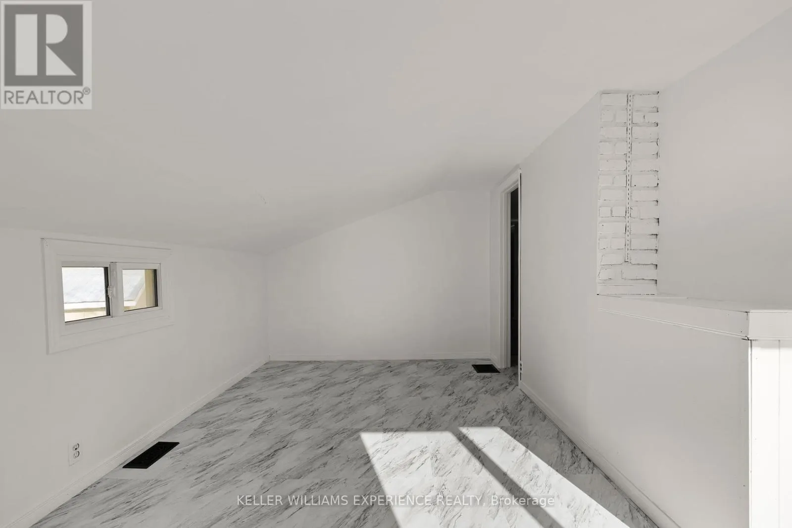 3 COURTLAND STREET