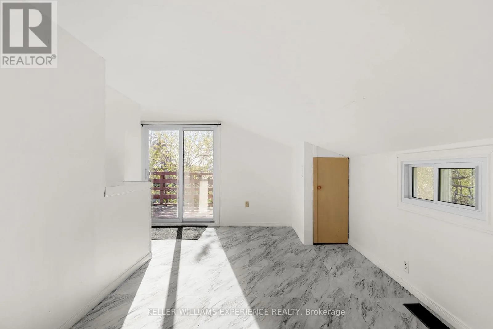 3 COURTLAND STREET