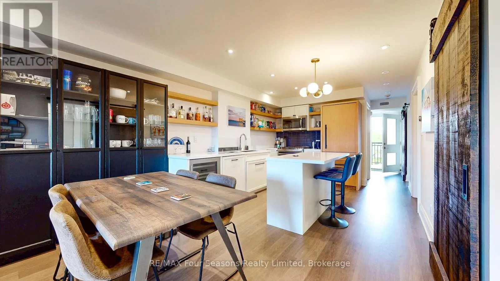 203 - 6 ANCHORAGE CRESCENT, #203