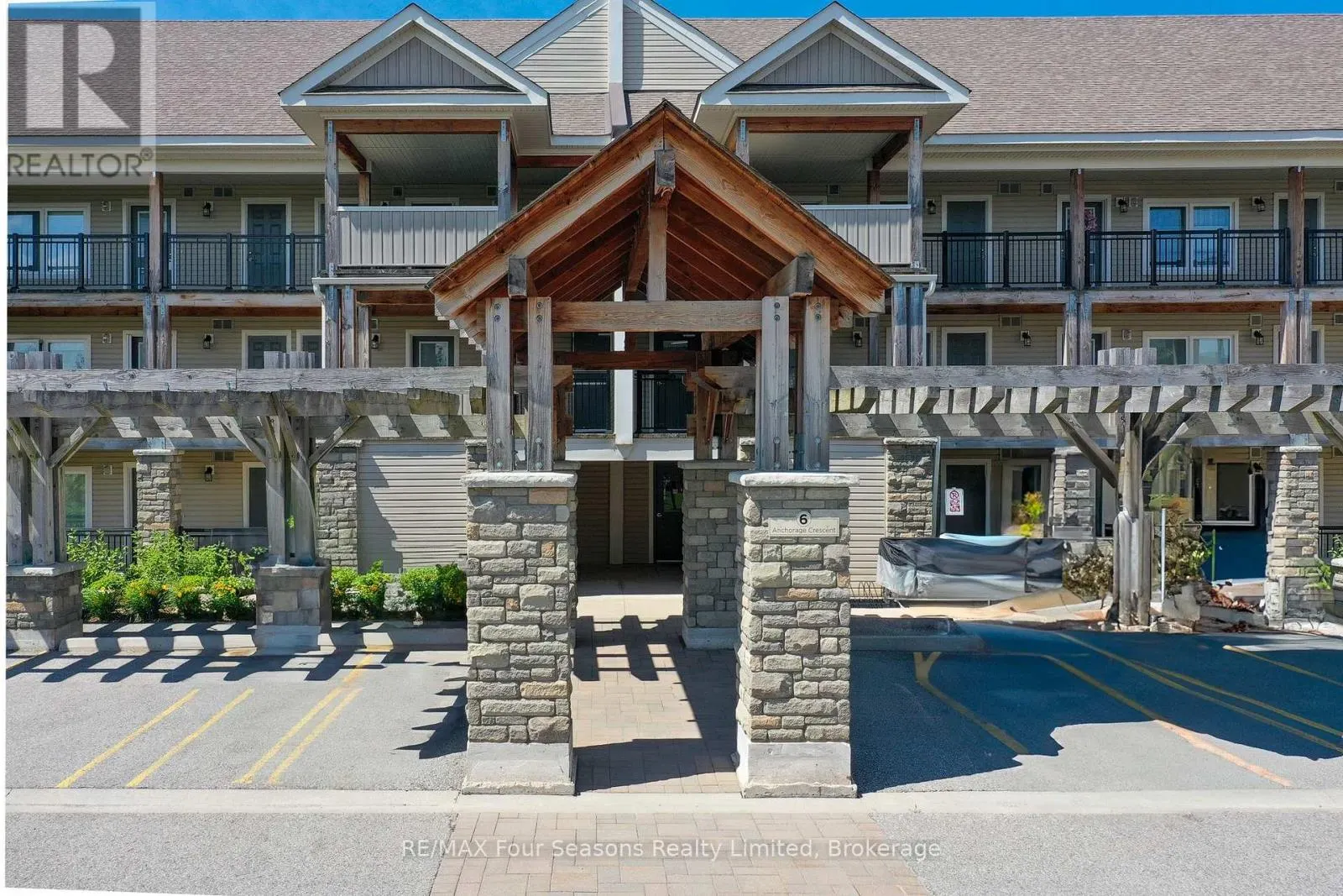 203 - 6 ANCHORAGE CRESCENT, #203