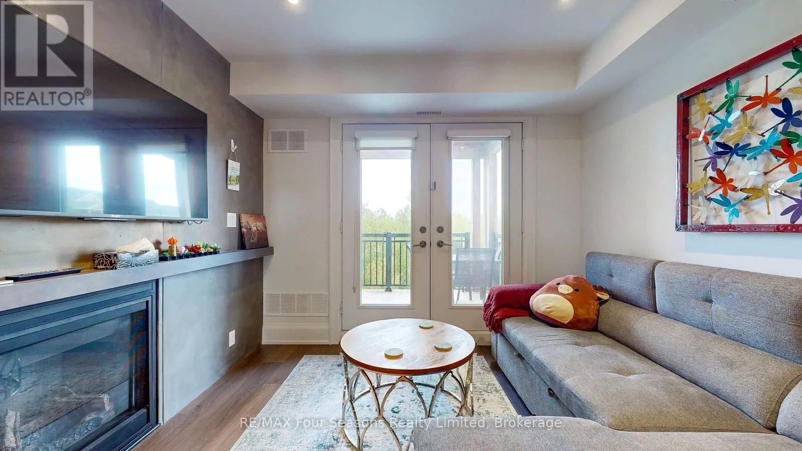 203 - 6 ANCHORAGE CRESCENT, #203