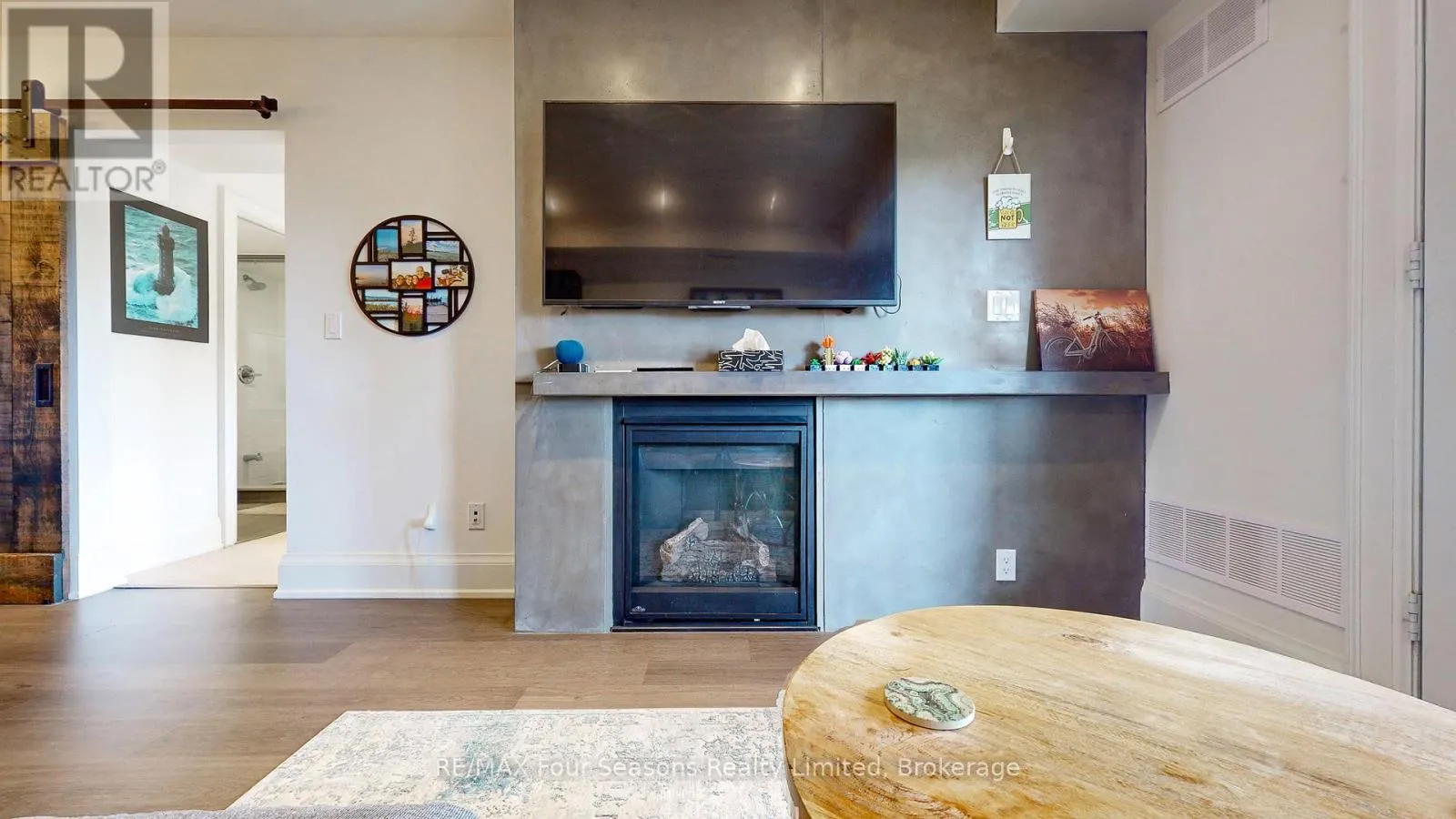 203 - 6 ANCHORAGE CRESCENT, #203
