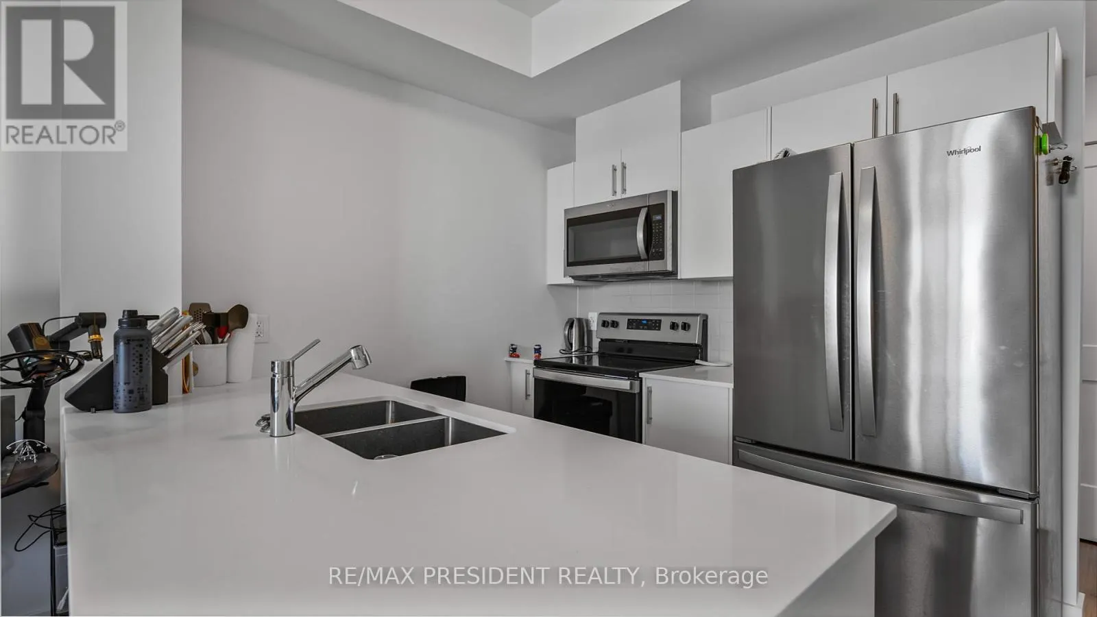 403 - 4 KIMBERLY LANE N