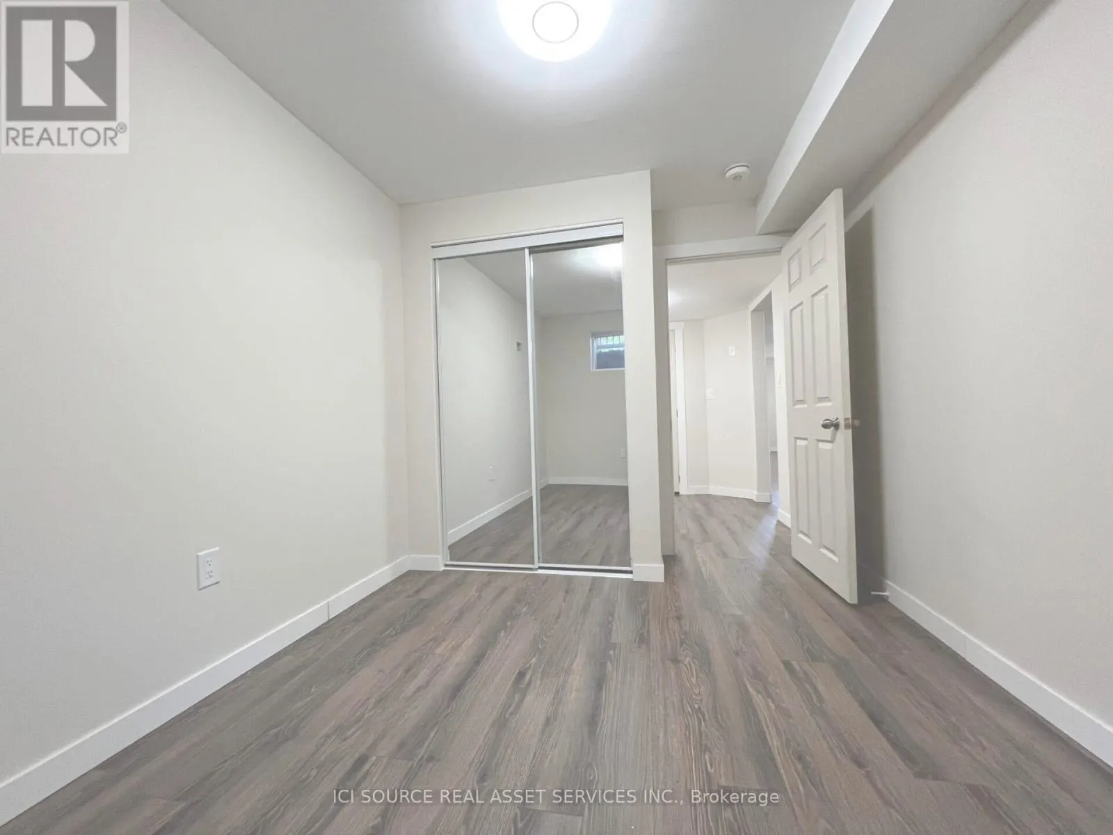 LOWER LEVEL - 44 MOIR CRESCENT