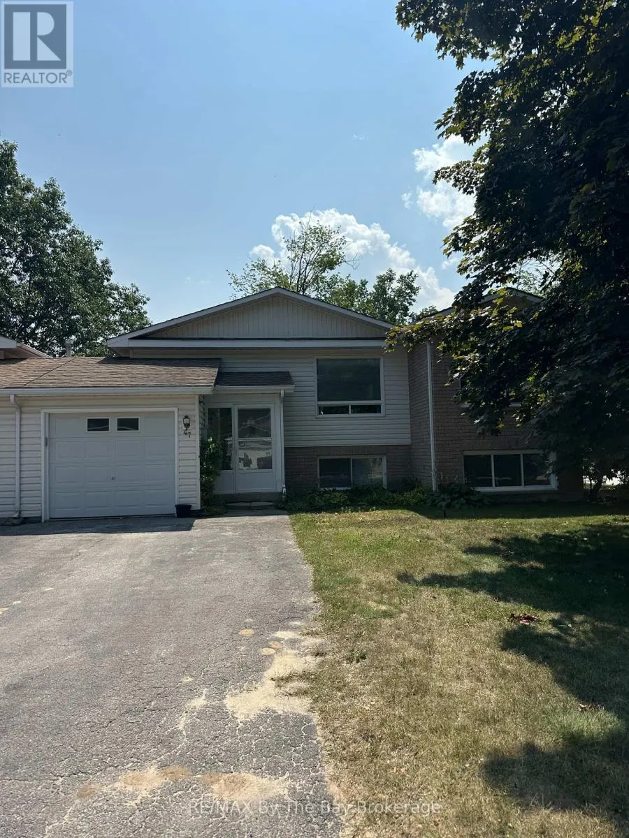 47 DYER DRIVE