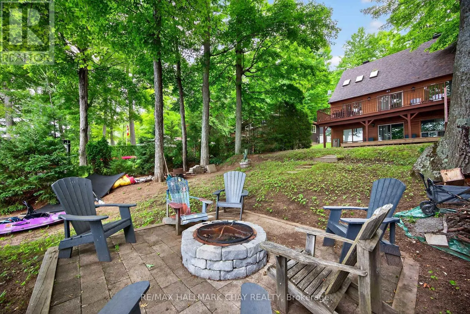 176 FARLAIN LAKE ROAD E