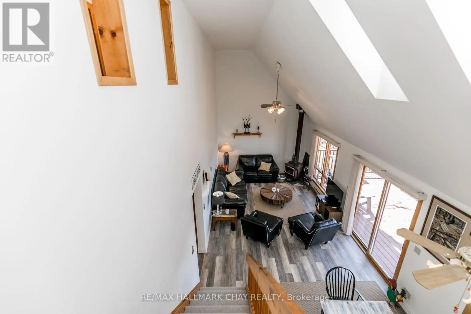 176 FARLAIN LAKE ROAD E