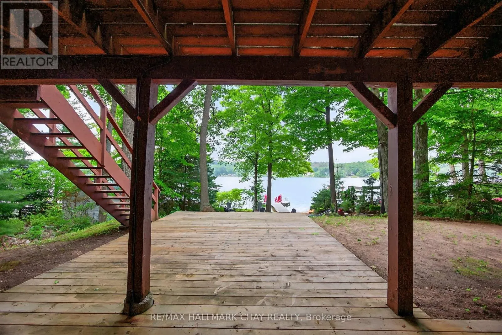 176 FARLAIN LAKE ROAD E