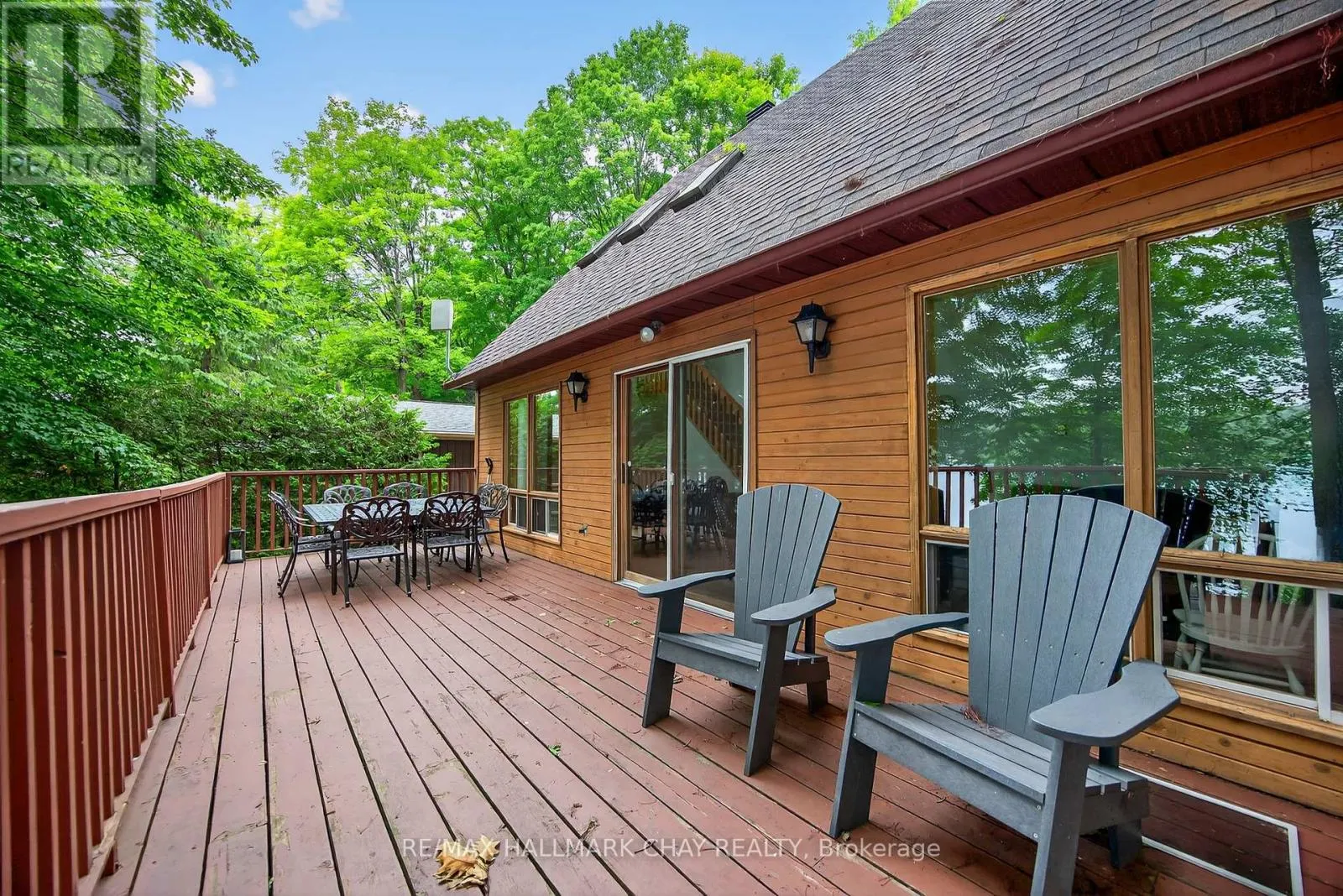 176 FARLAIN LAKE ROAD E