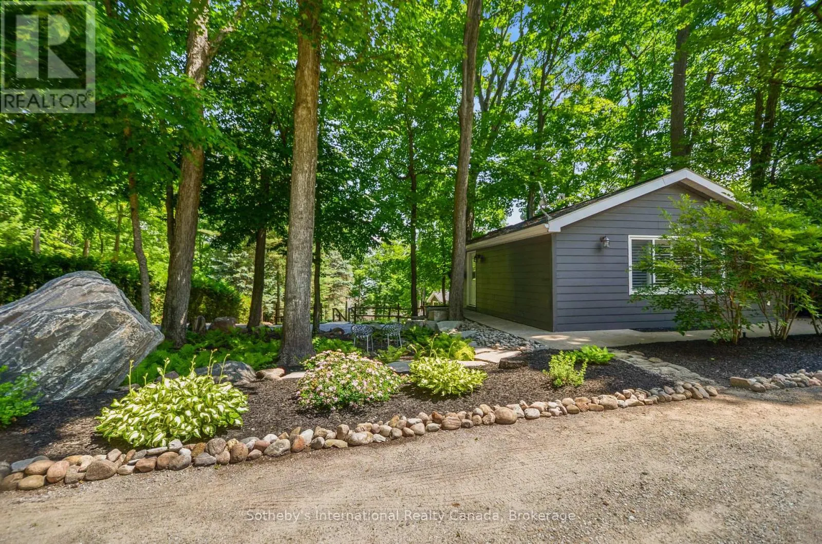 29 MCARTHUR DRIVE