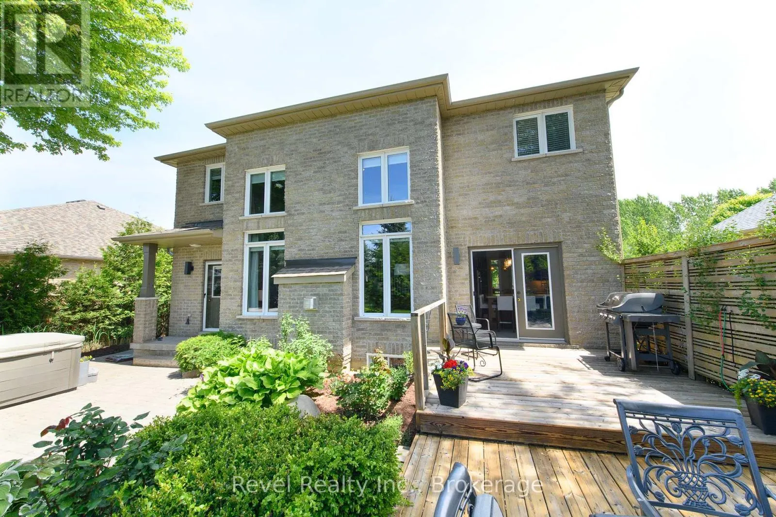 22 KELLS CRESCENT