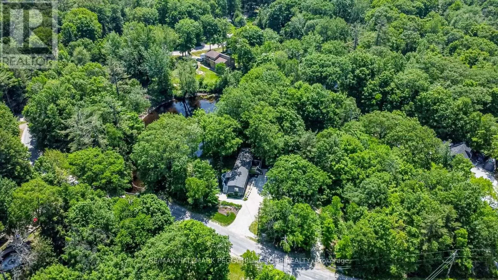 7498 ISLAND CRESCENT