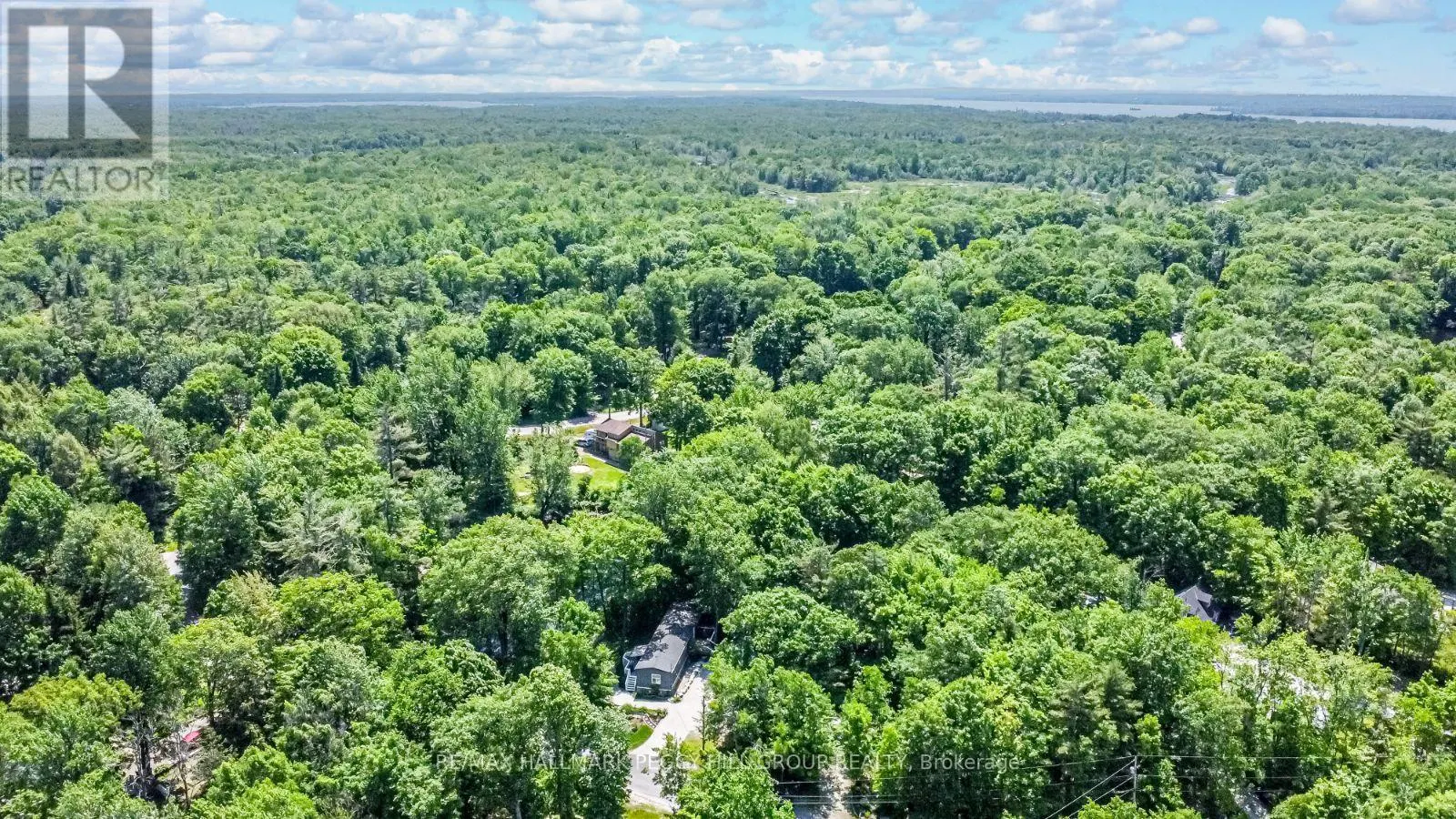 7498 ISLAND CRESCENT