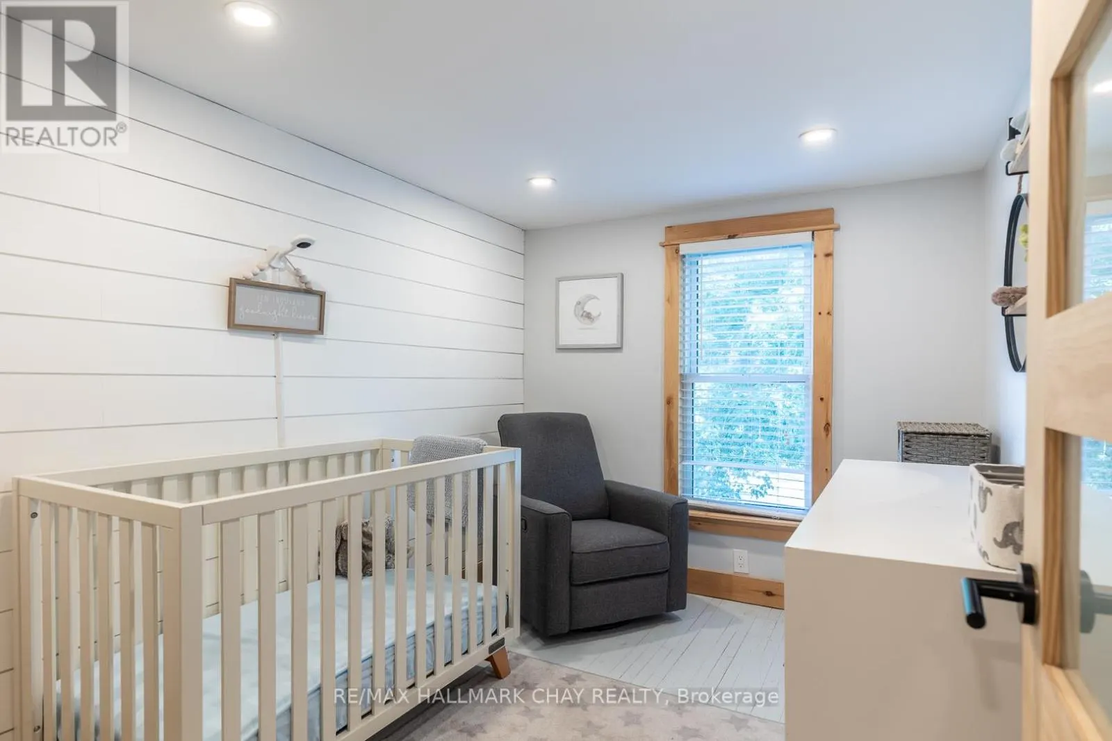 109 BORLAND STREET E