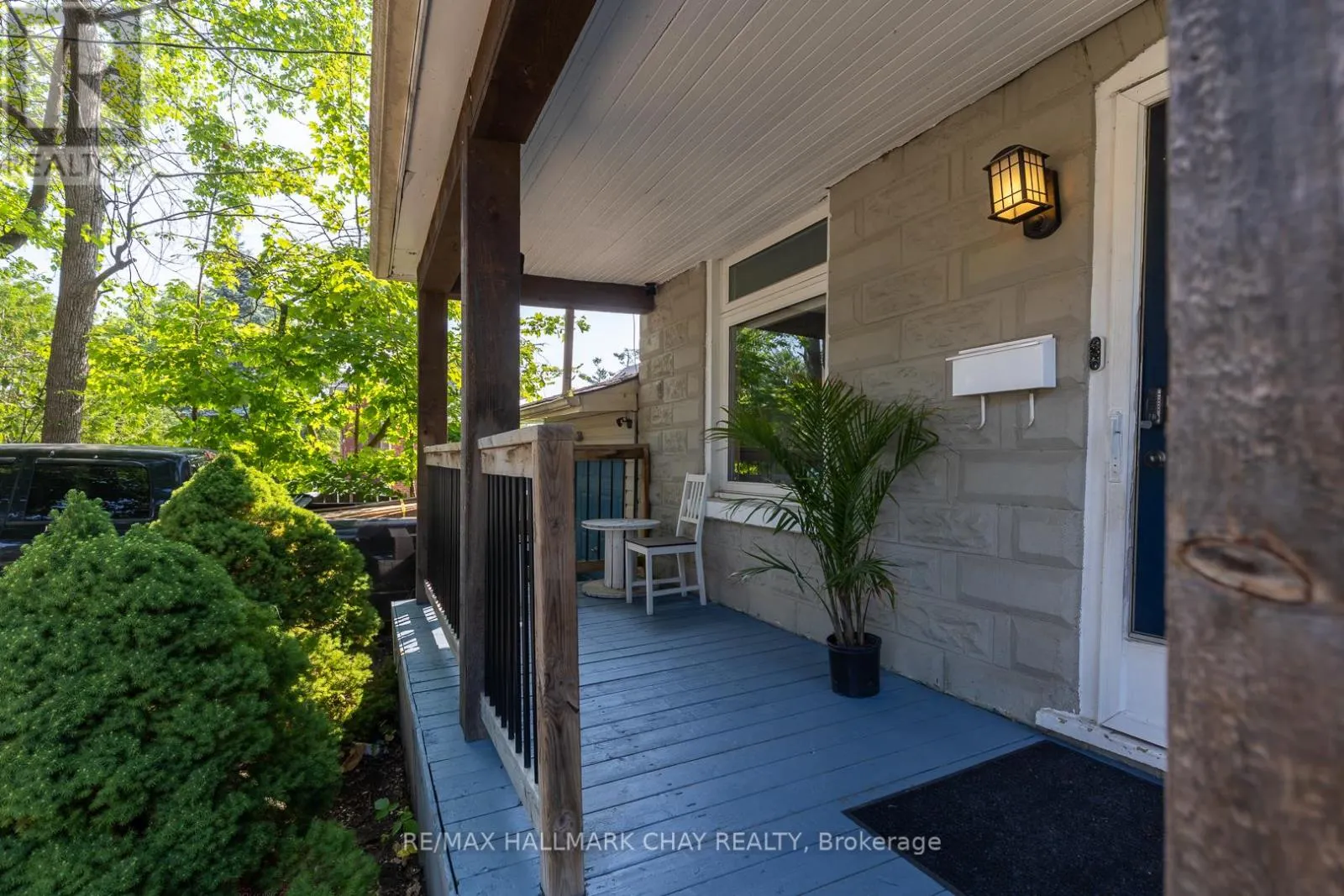 109 BORLAND STREET E