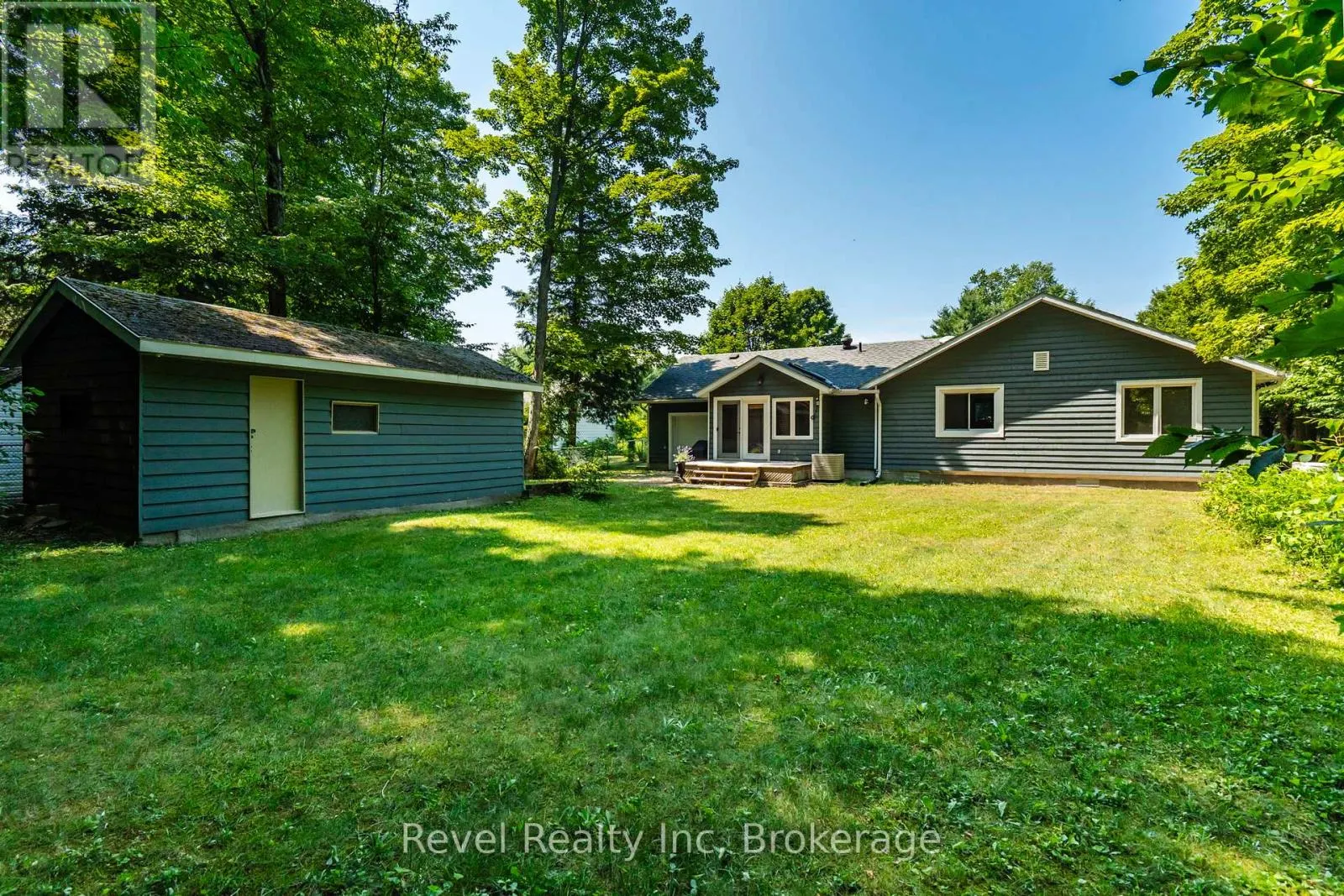 33 BELCOURT CRESCENT