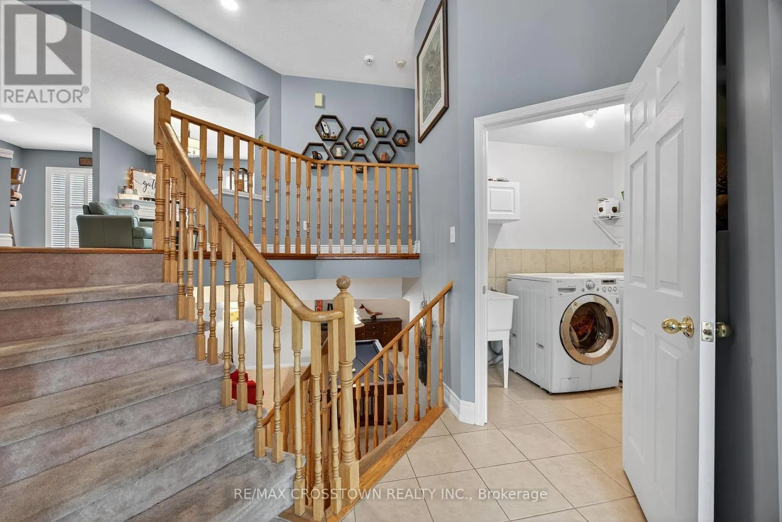 11 NORTHWOOD DRIVE