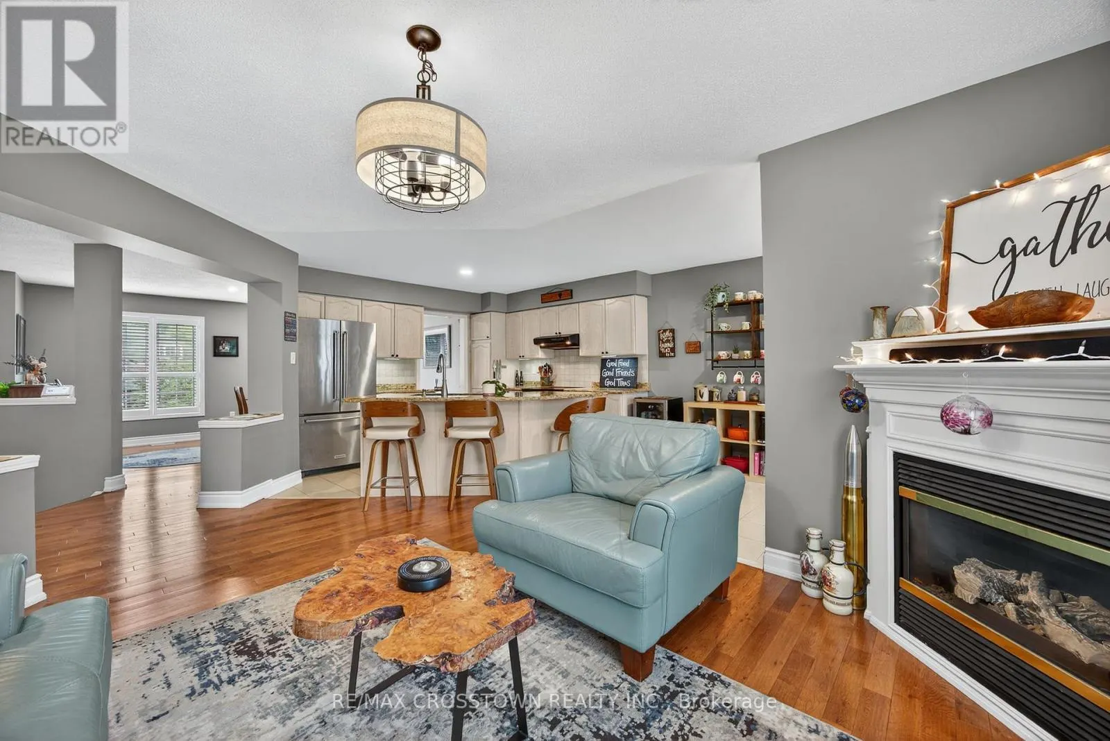 11 NORTHWOOD DRIVE