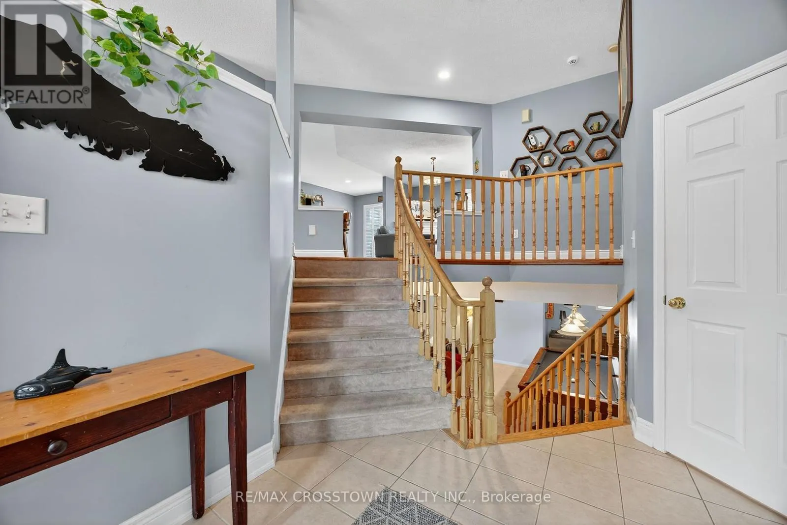 11 NORTHWOOD DRIVE