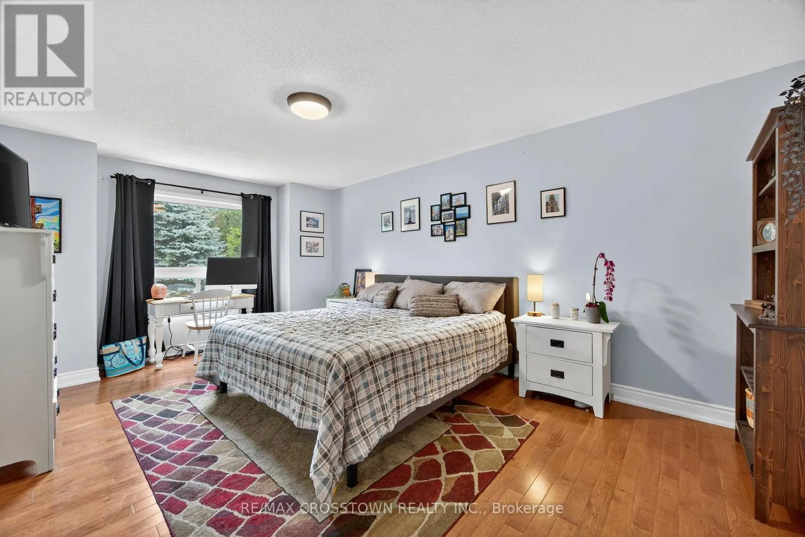 11 NORTHWOOD DRIVE