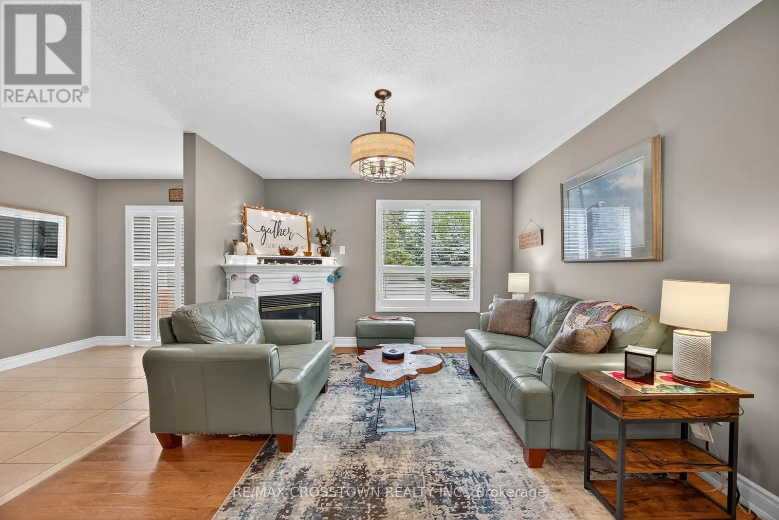 11 NORTHWOOD DRIVE