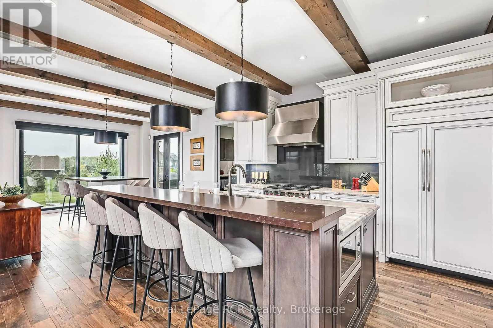 4 MEADOWLARK WAY