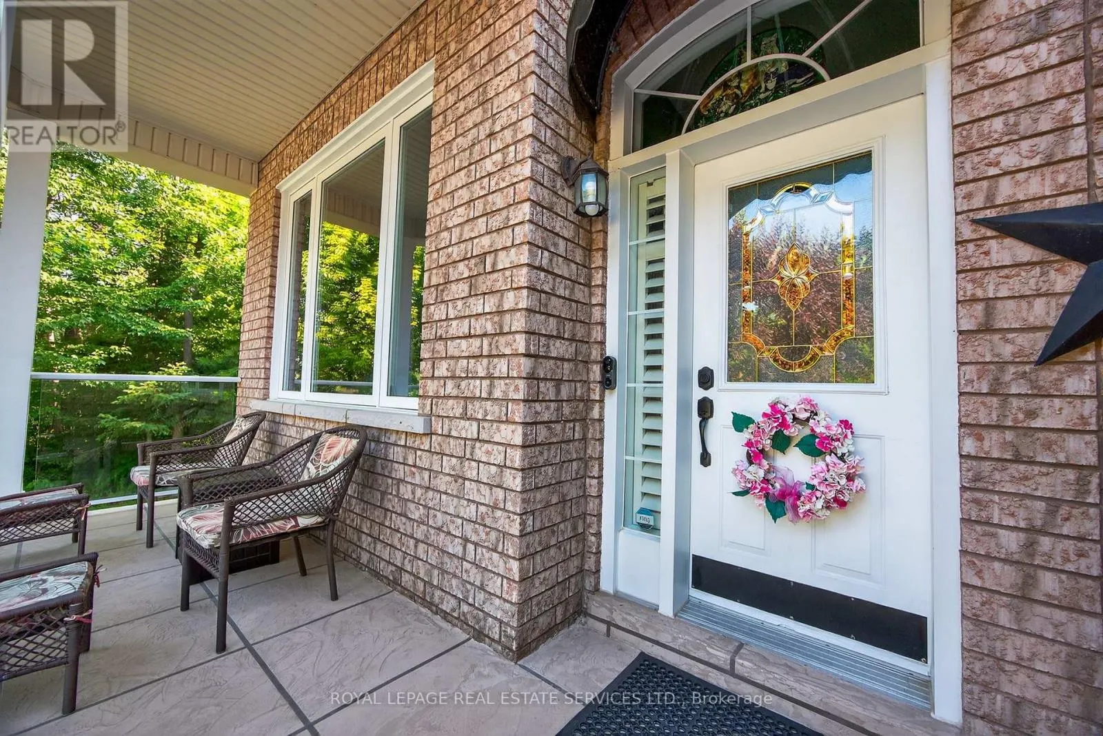 17 NORTHWOOD DRIVE