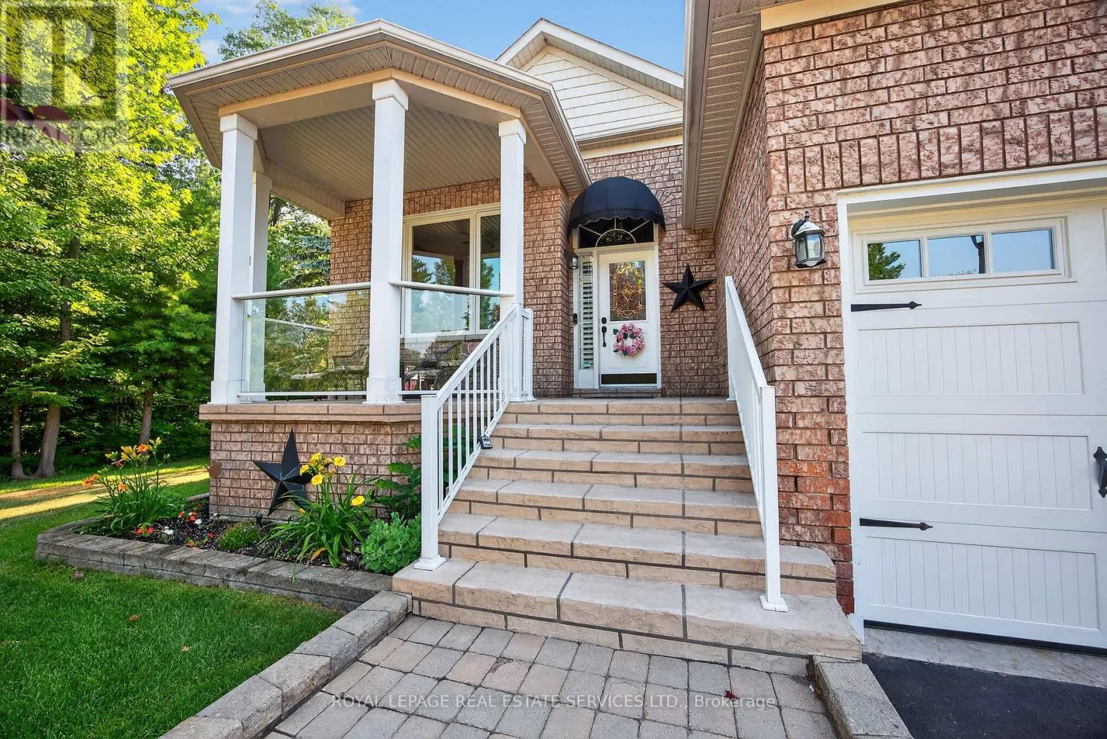 17 NORTHWOOD DRIVE