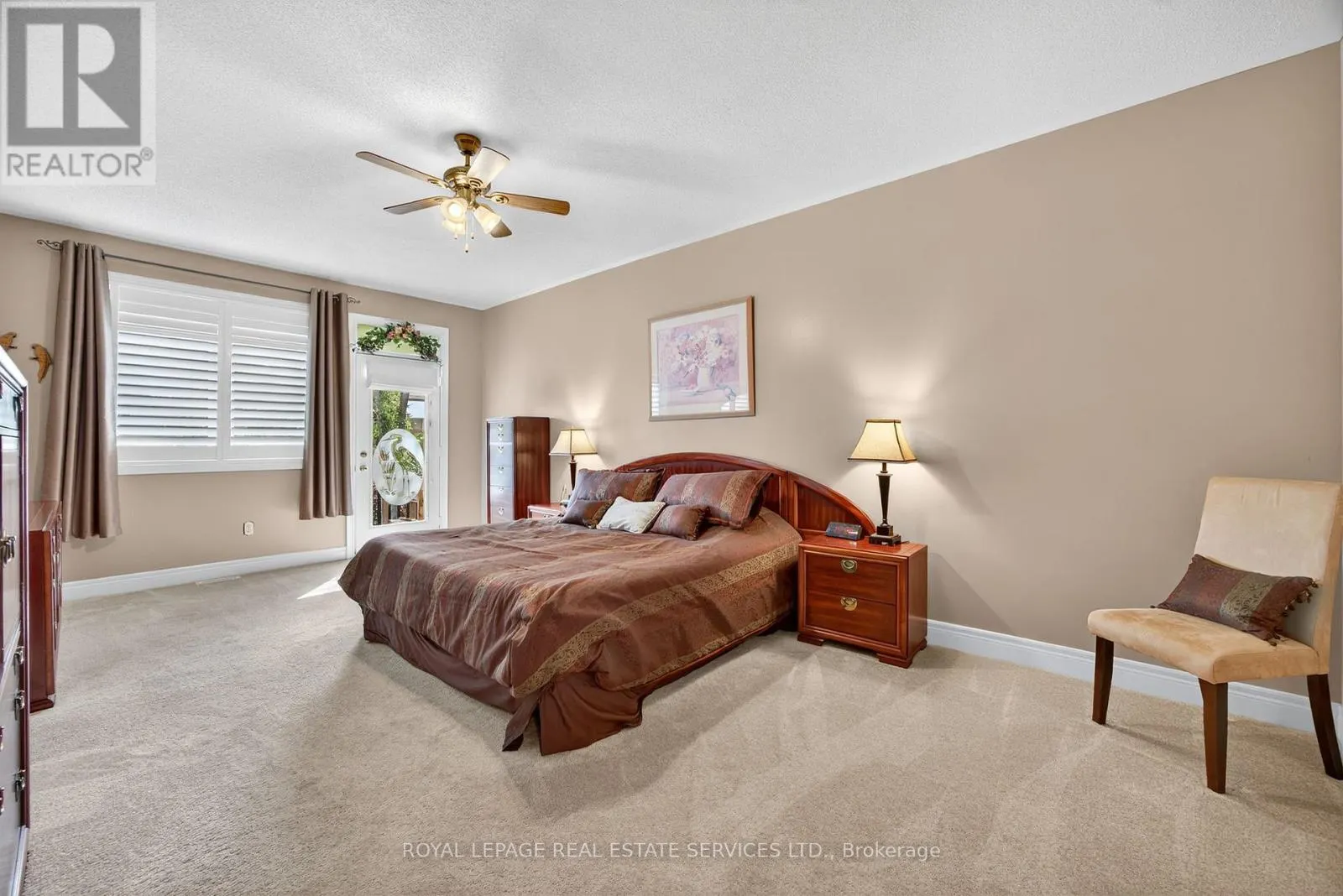 17 NORTHWOOD DRIVE