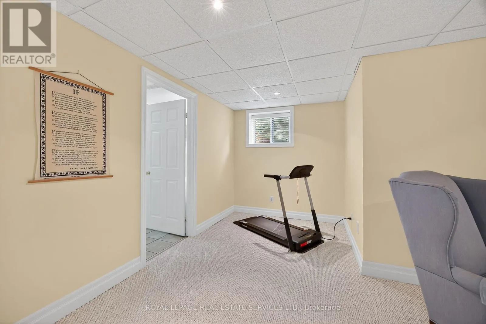 17 NORTHWOOD DRIVE