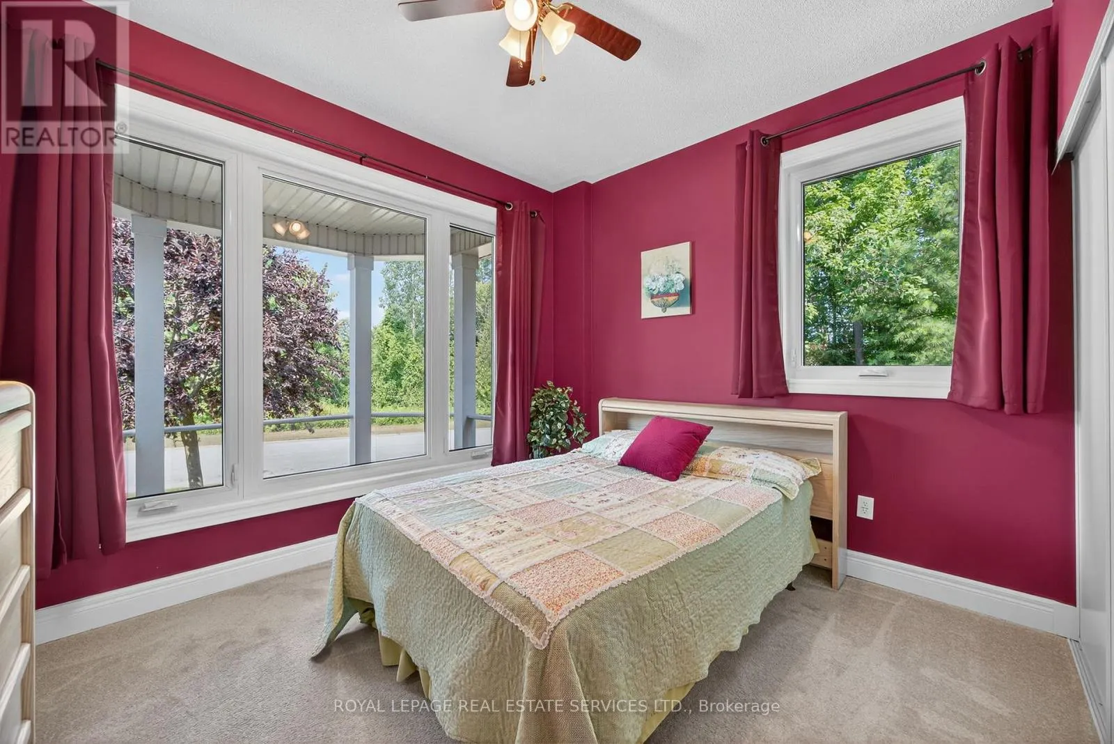 17 NORTHWOOD DRIVE