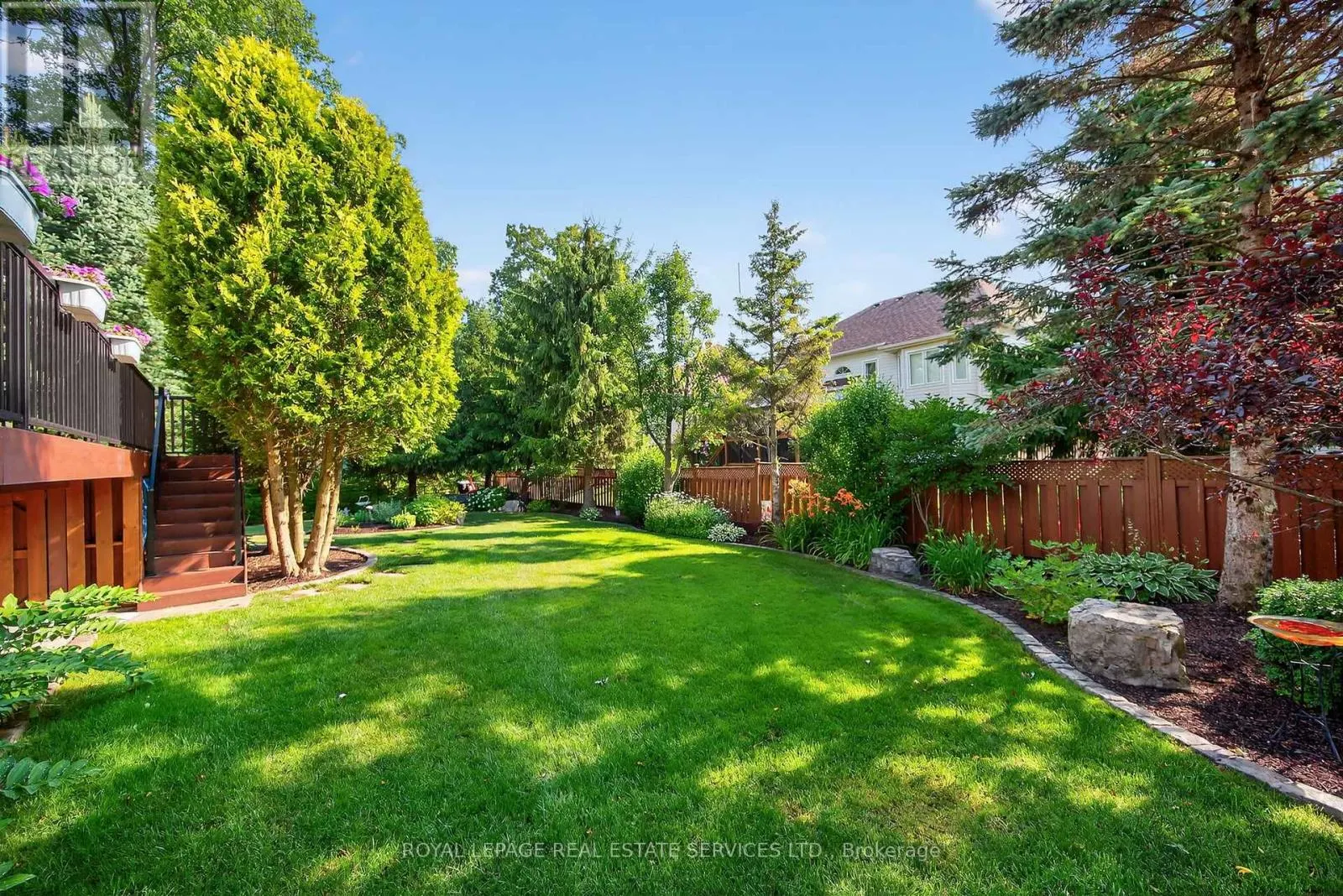 17 NORTHWOOD DRIVE