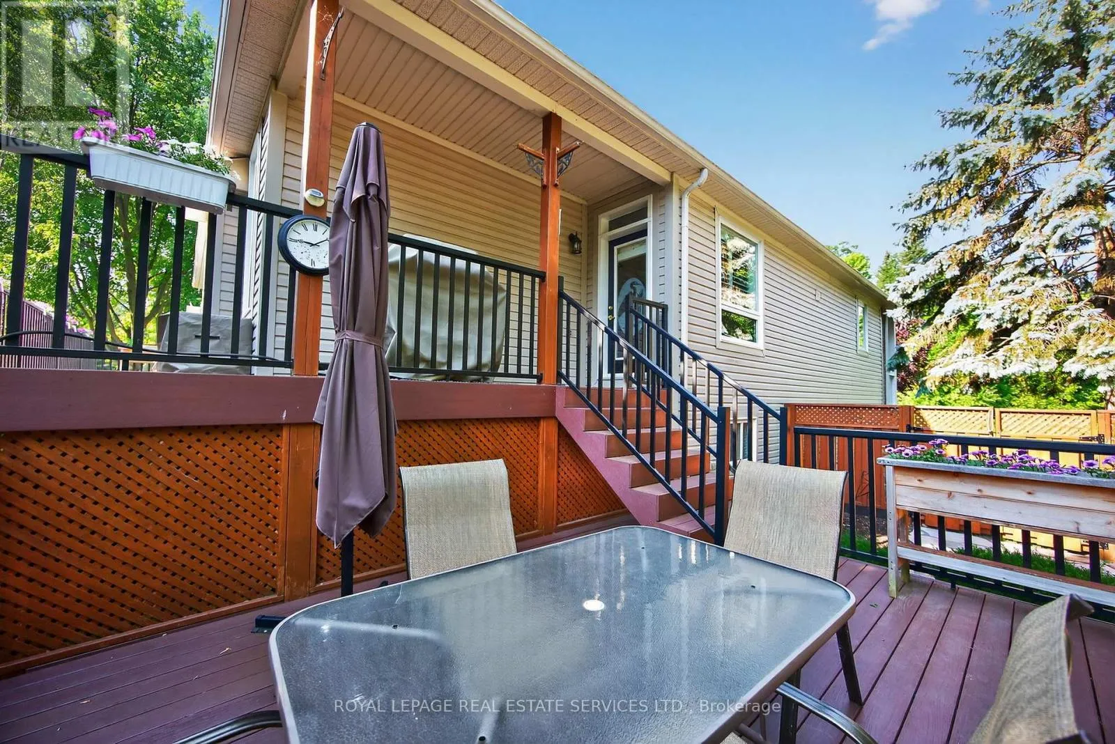17 NORTHWOOD DRIVE
