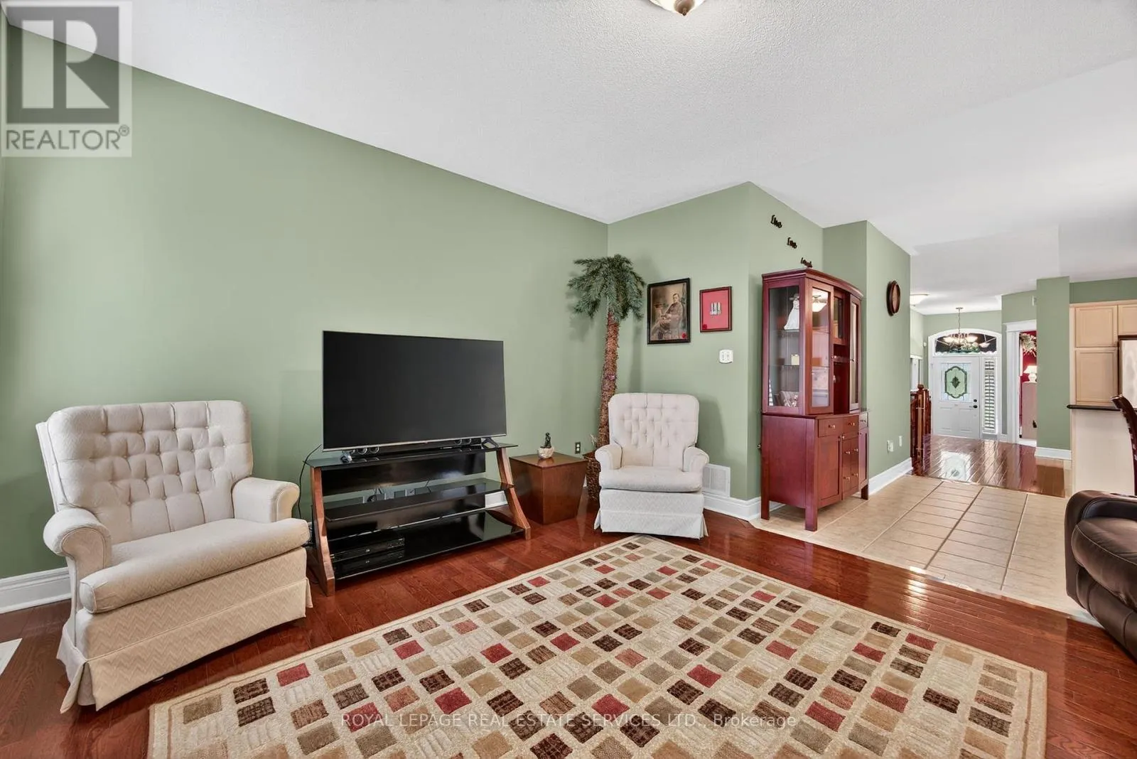 17 NORTHWOOD DRIVE