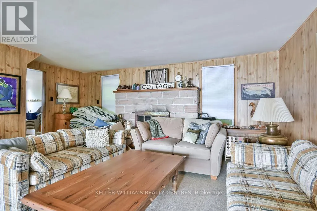 379 CHAMPLAIN ROAD