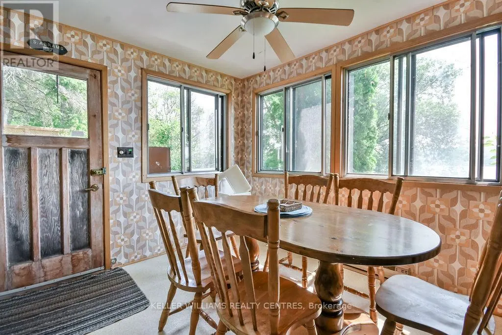 379 CHAMPLAIN ROAD