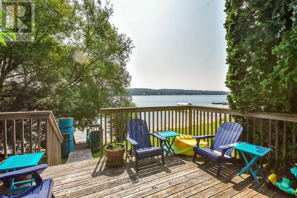 379 CHAMPLAIN ROAD