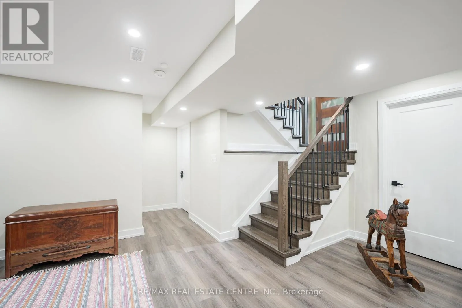 27 IRENE ROAD