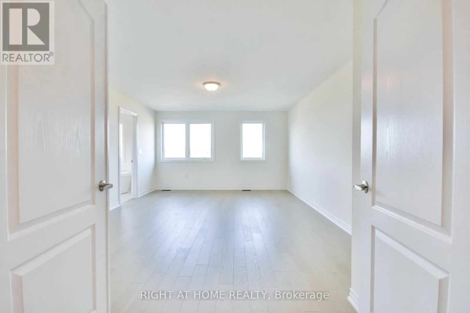3032 SIERRA DRIVE