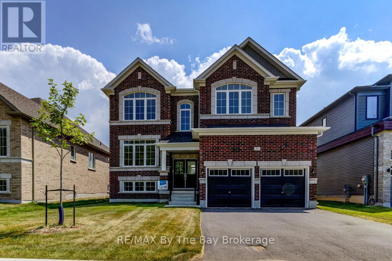 202 MAPLESIDE DRIVE