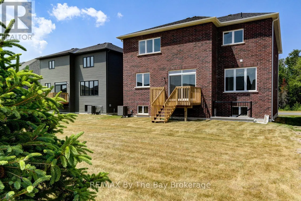 202 MAPLESIDE DRIVE