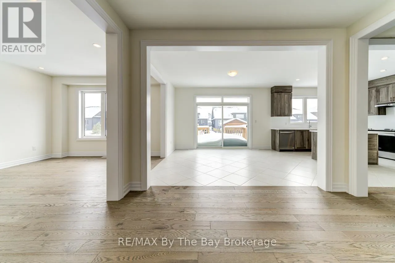 202 MAPLESIDE DRIVE