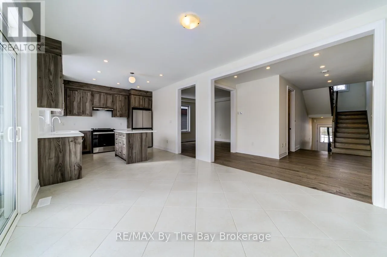 202 MAPLESIDE DRIVE