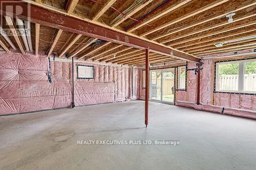 25 MCLEAN AVENUE