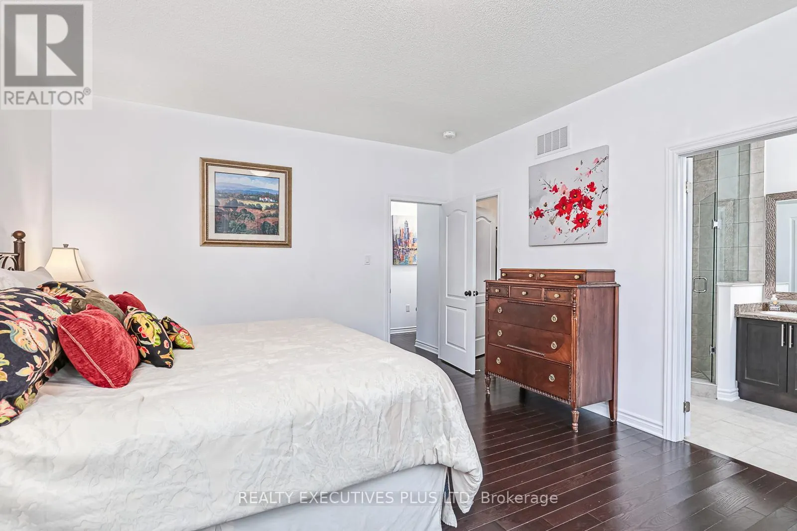 25 MCLEAN AVENUE