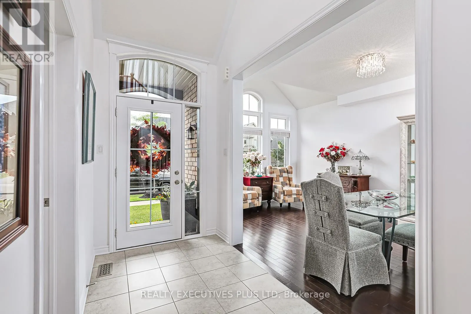 25 MCLEAN AVENUE
