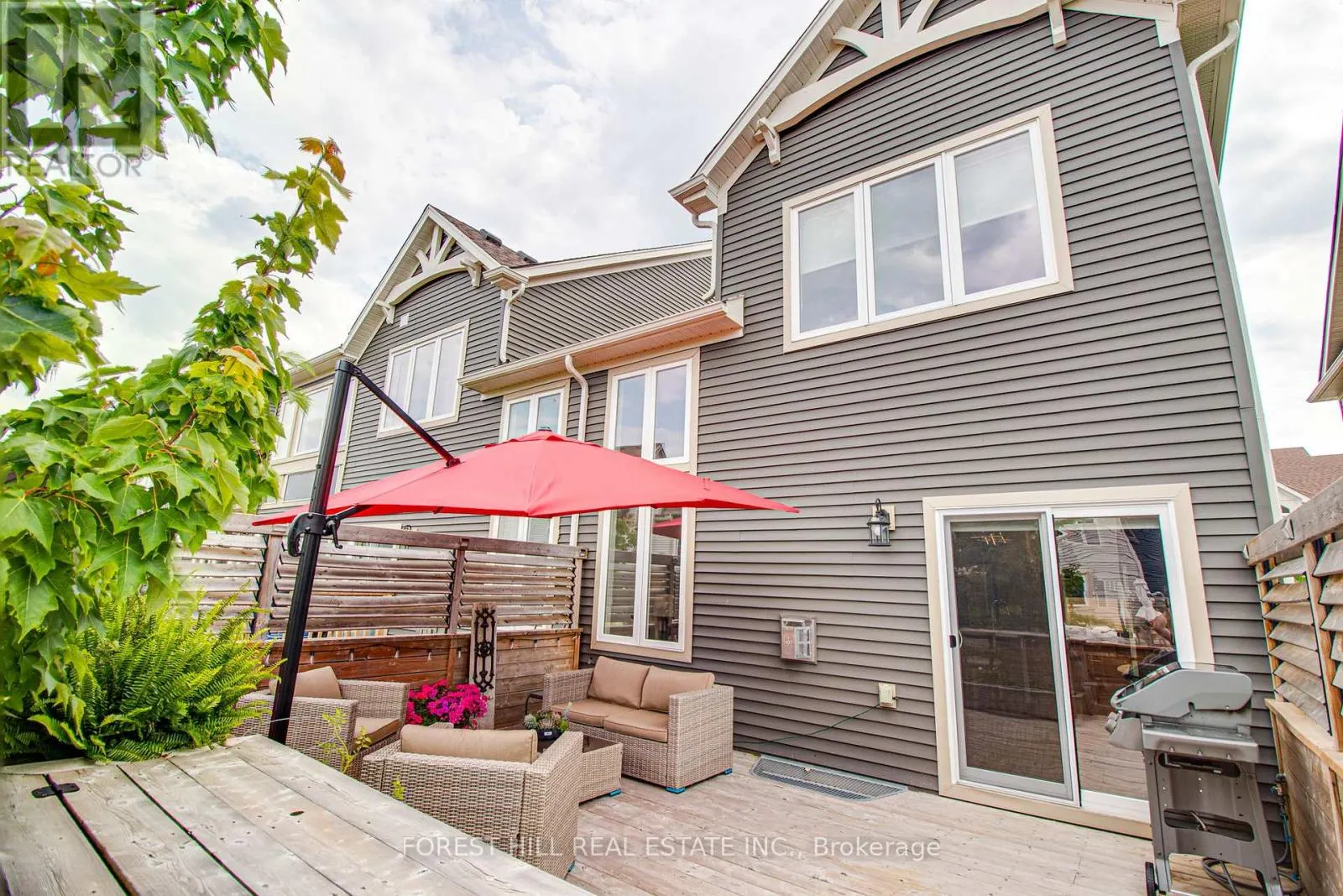 17 GREGORY AVENUE
