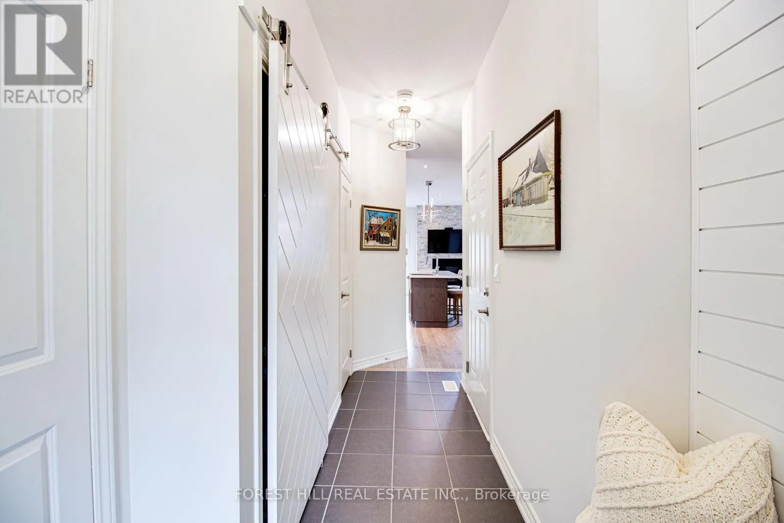 17 GREGORY AVENUE