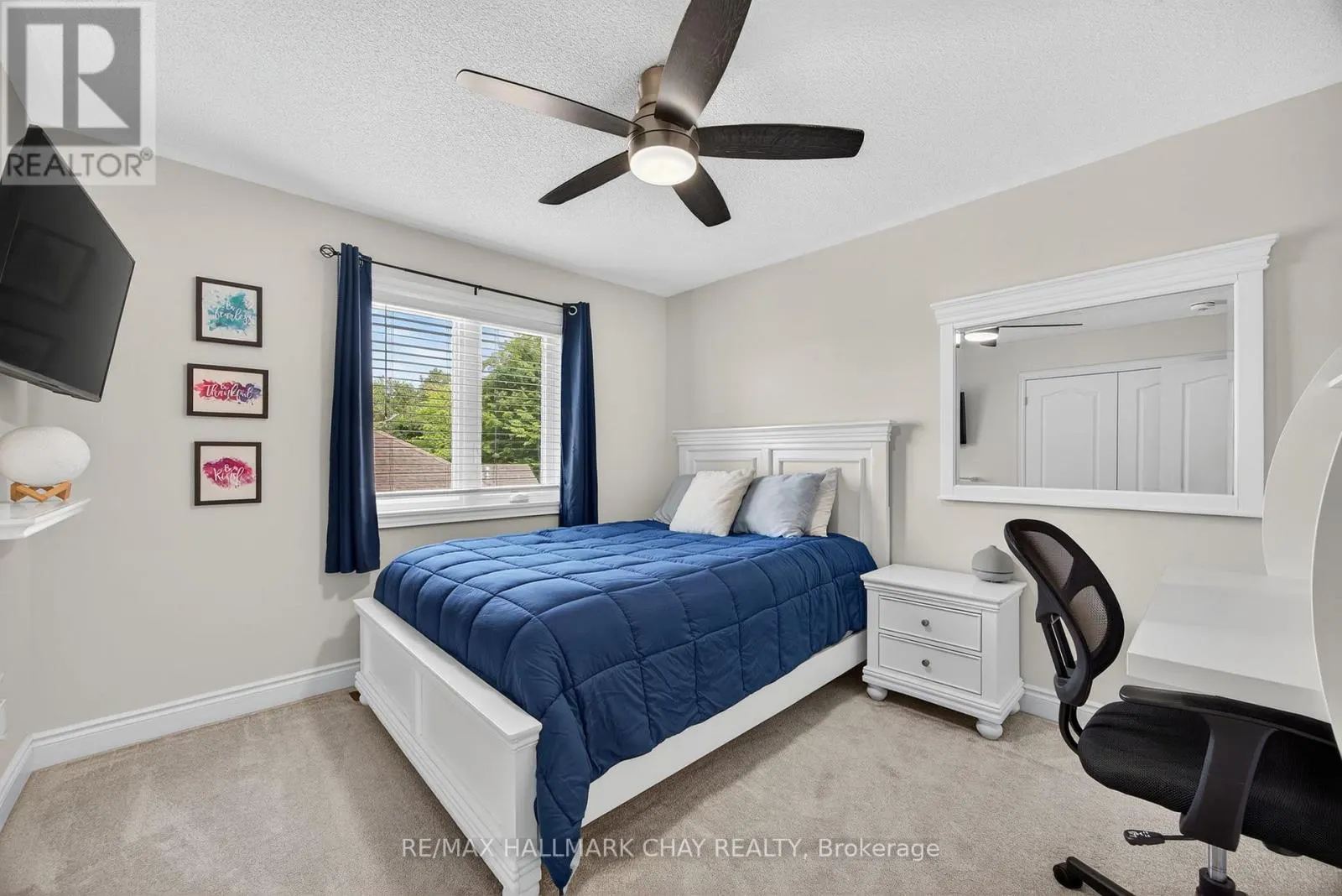 41 LANDSCAPE DRIVE