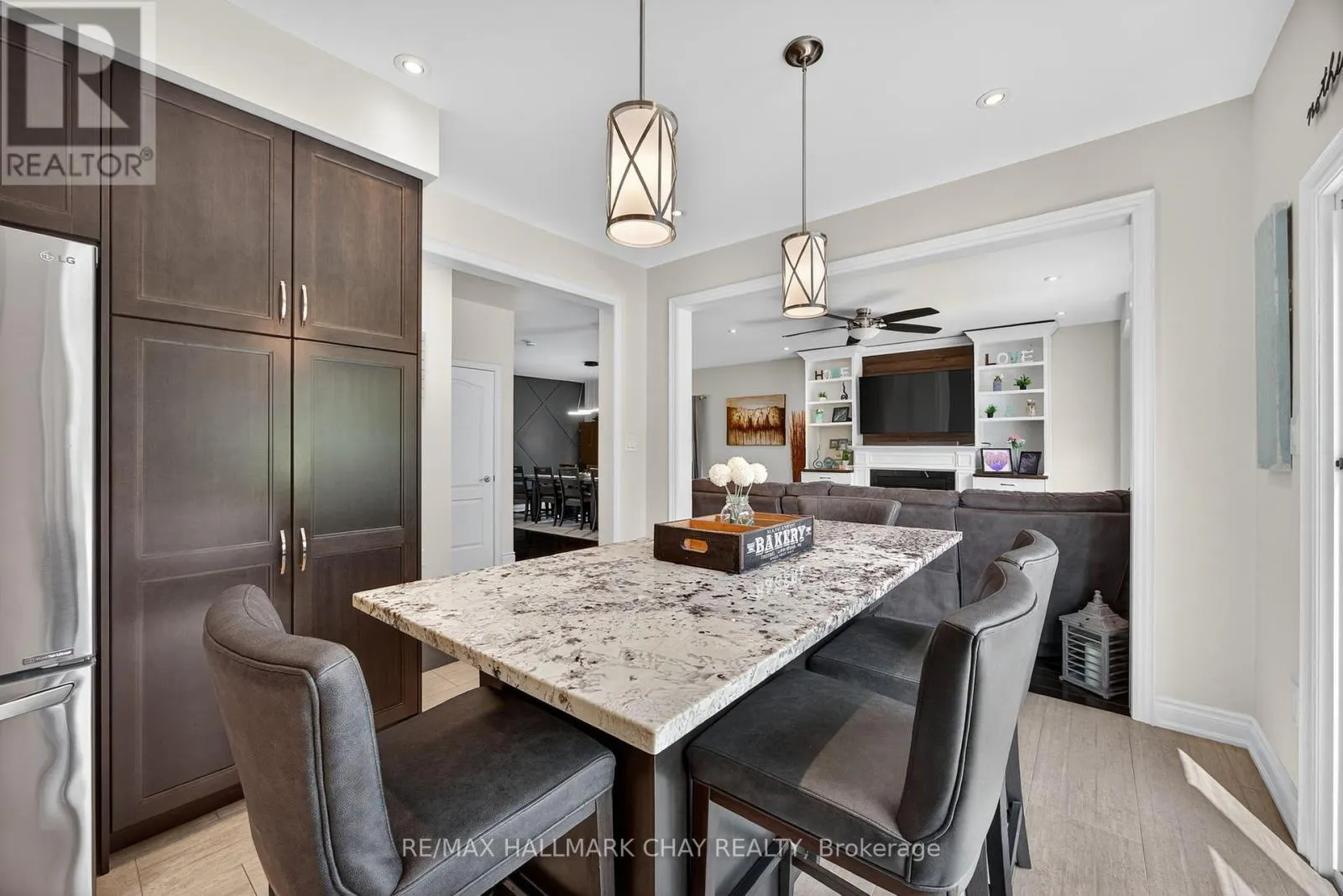 41 LANDSCAPE DRIVE